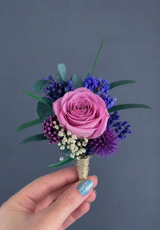 Amalie Dried Flower Buttonhole