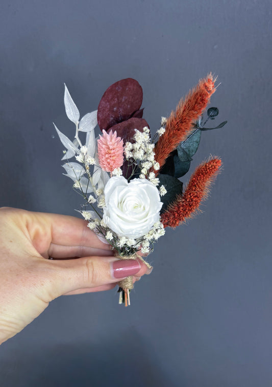 Tilly dried flower buttonhole