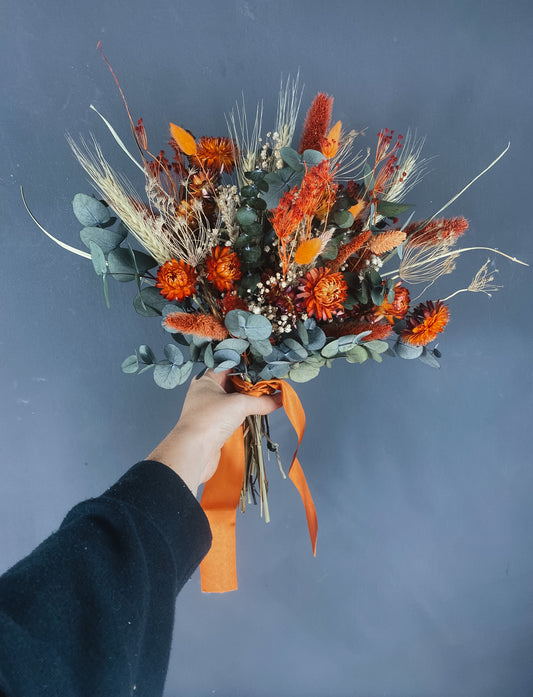Sara dried flower bridal bouquet