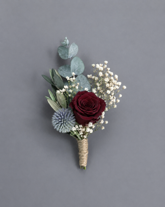 Lena dried flower buttonhole