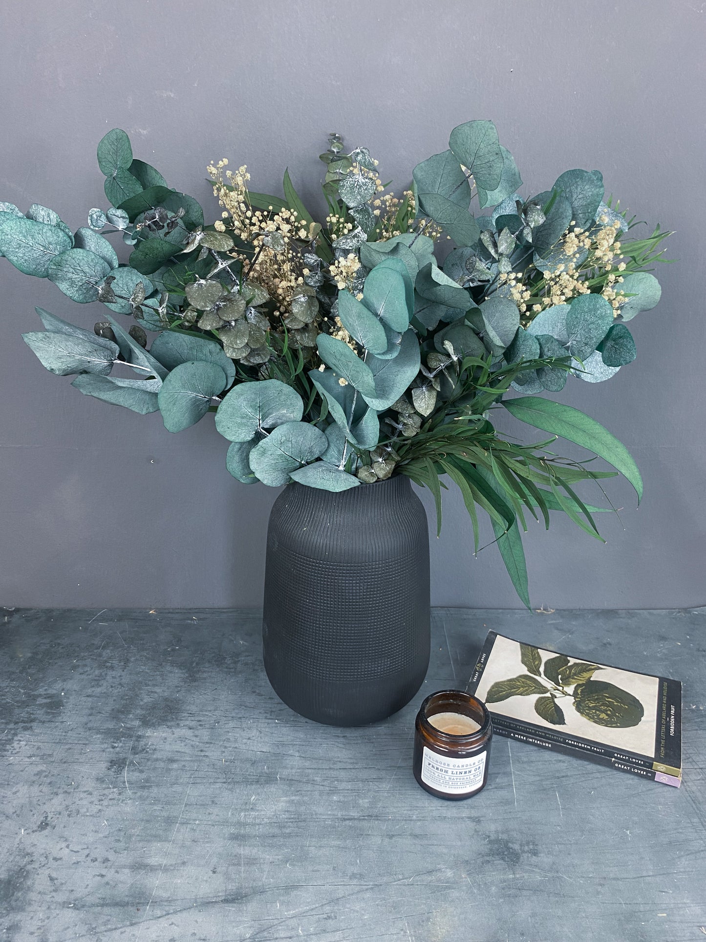 Rio dried flower bouquet