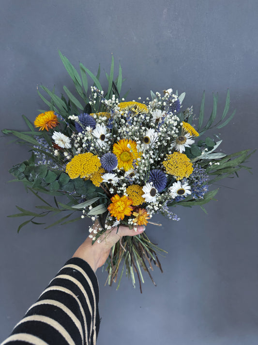 Niva Dried Flower Bouquet