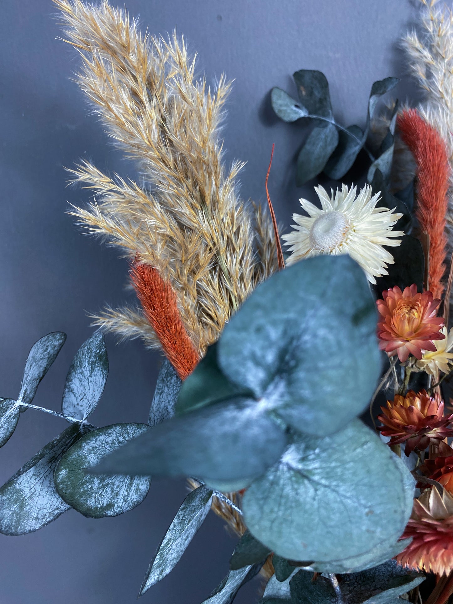 Alva dried flower bouquet