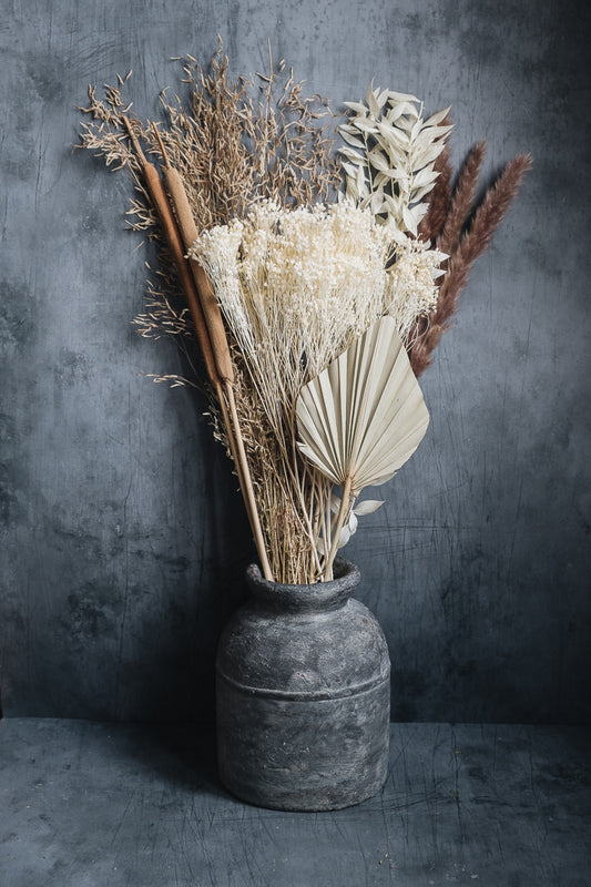 Lila Neutral Dried Flower Bouquet