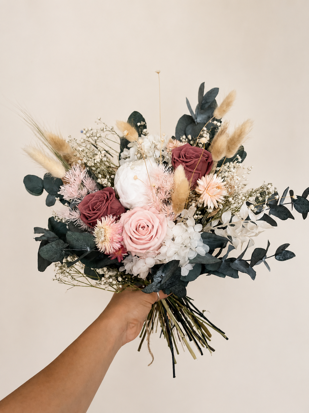 The Complete Dried Wedding Flowers Planning Guide for UK Brides
