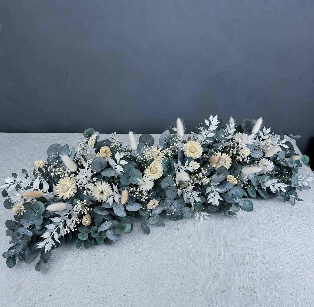 Hana dried flower wedding garland