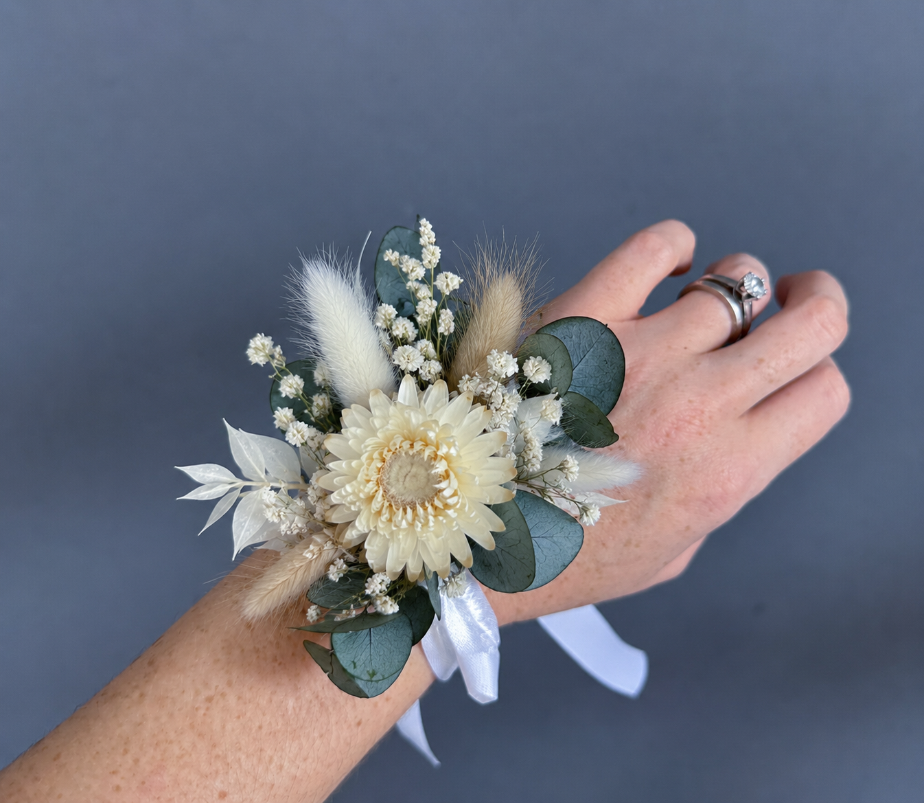 Hana wrist corsage