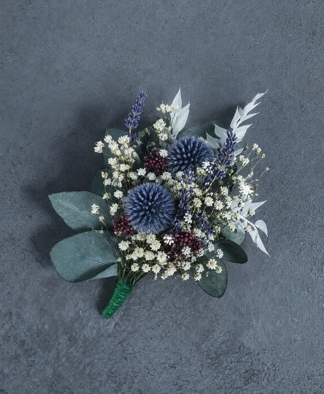 Dried flower cake topper