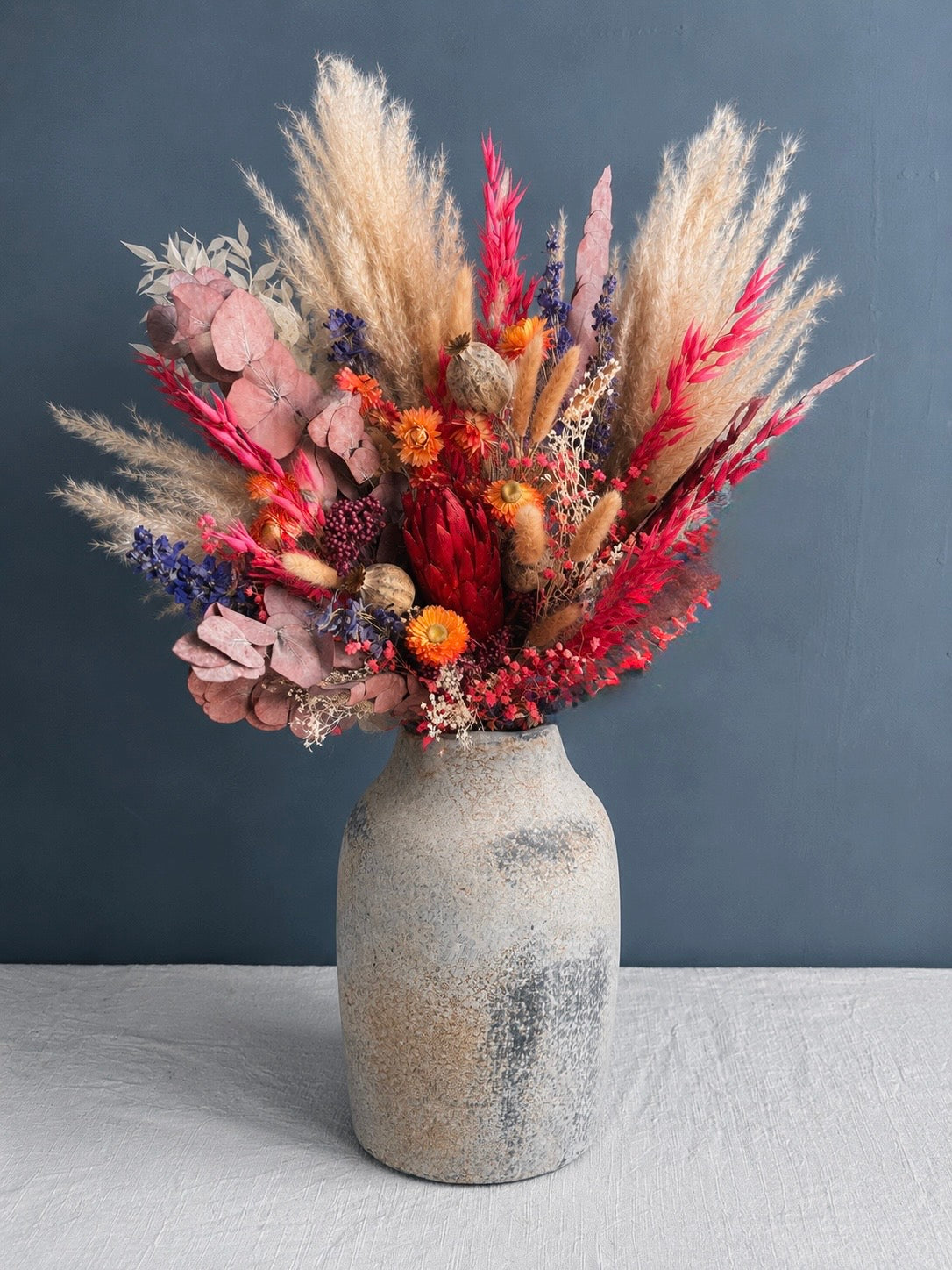 Fia dried flower bouquet