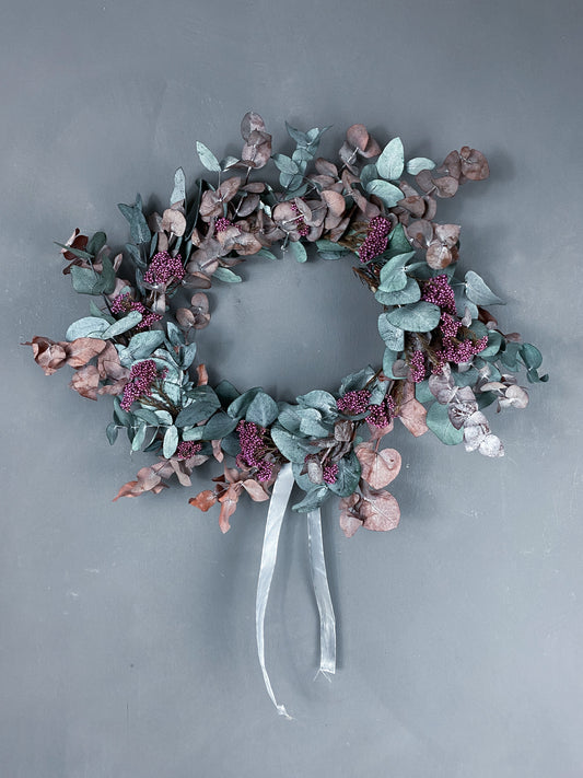 Odette dried flower wreath