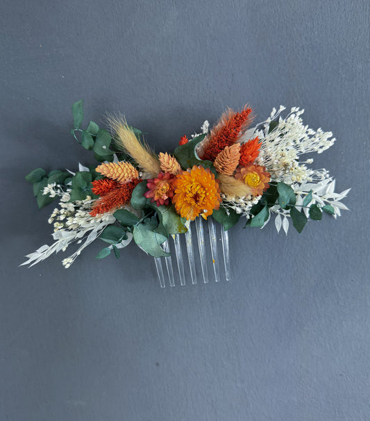 Mara dried flower hair comb