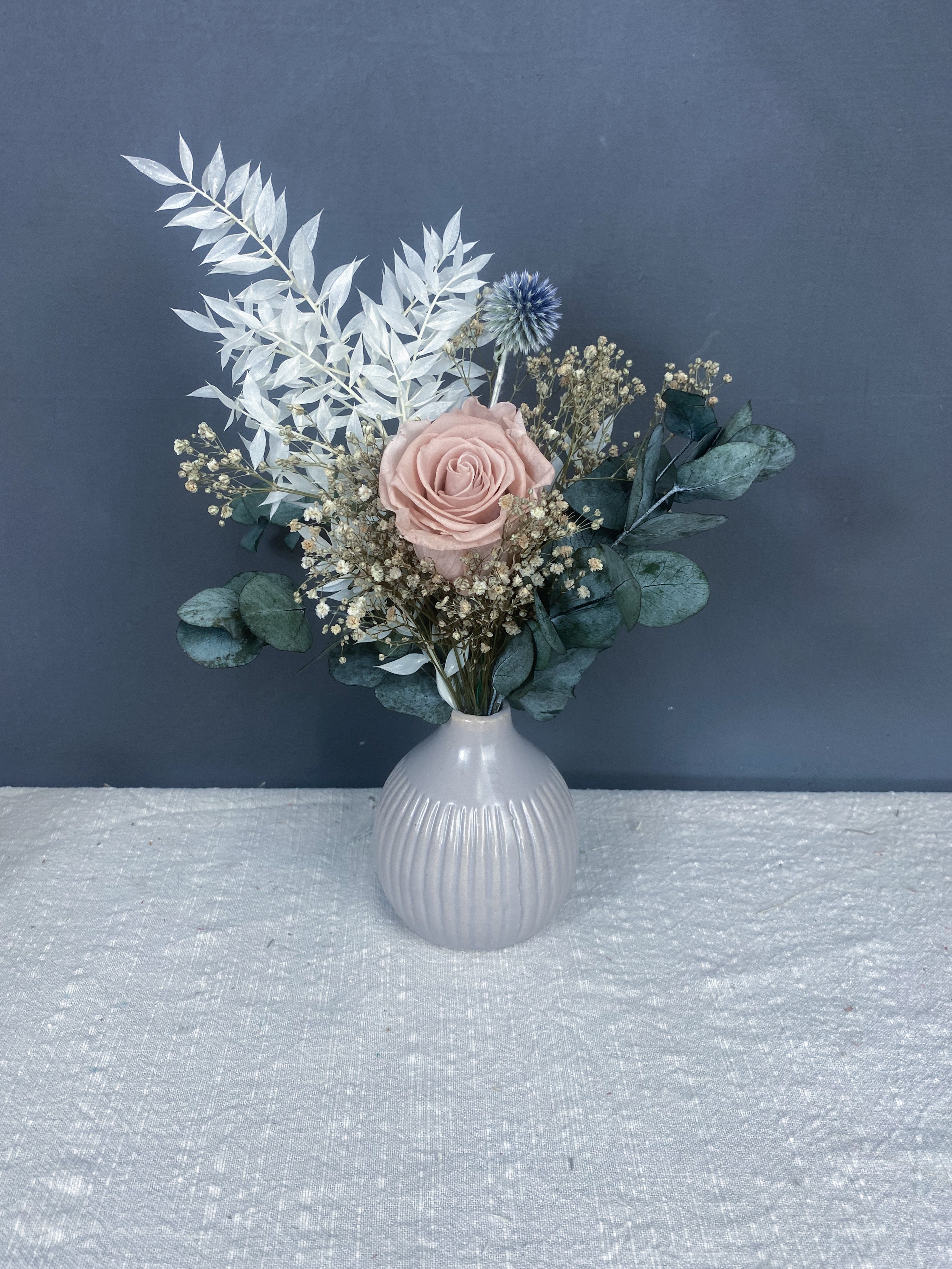 Elodie Dried Flower Bud Arrangement / DRIED Flowers UK DRIED Limited