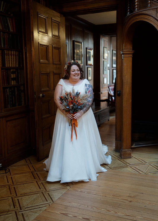 Mara dried flower crown