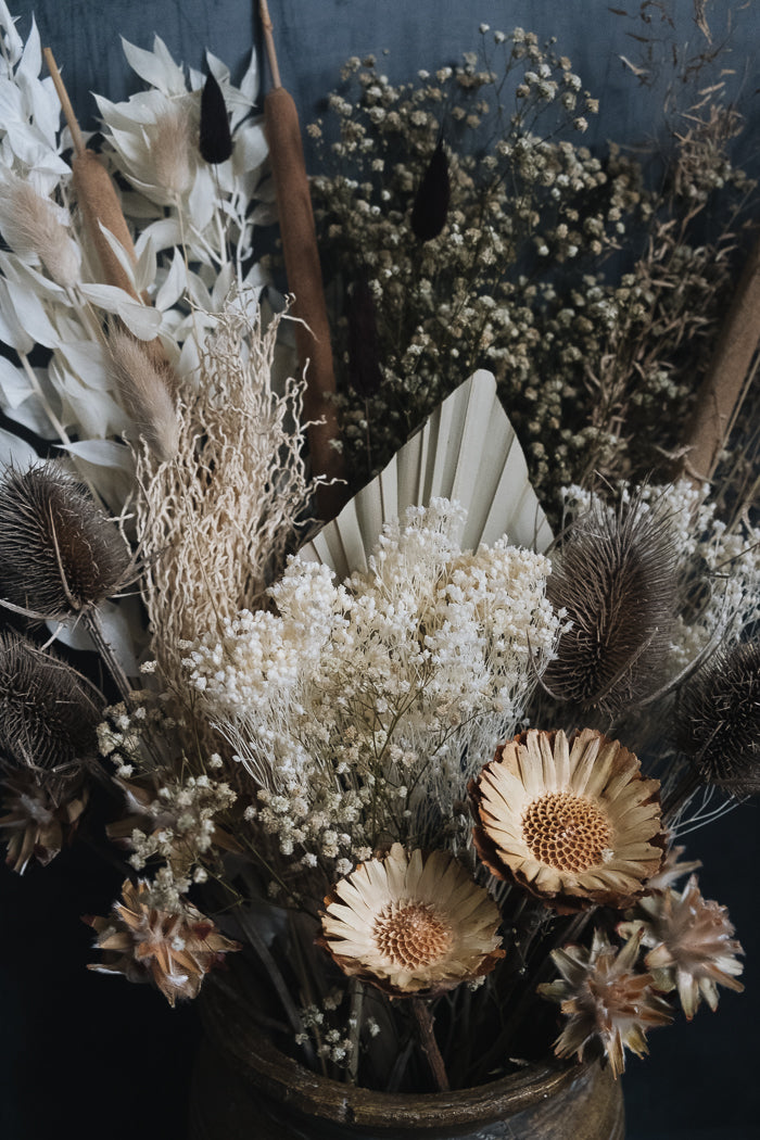 Clarissa Dried Flower Bouquet - Luxe
