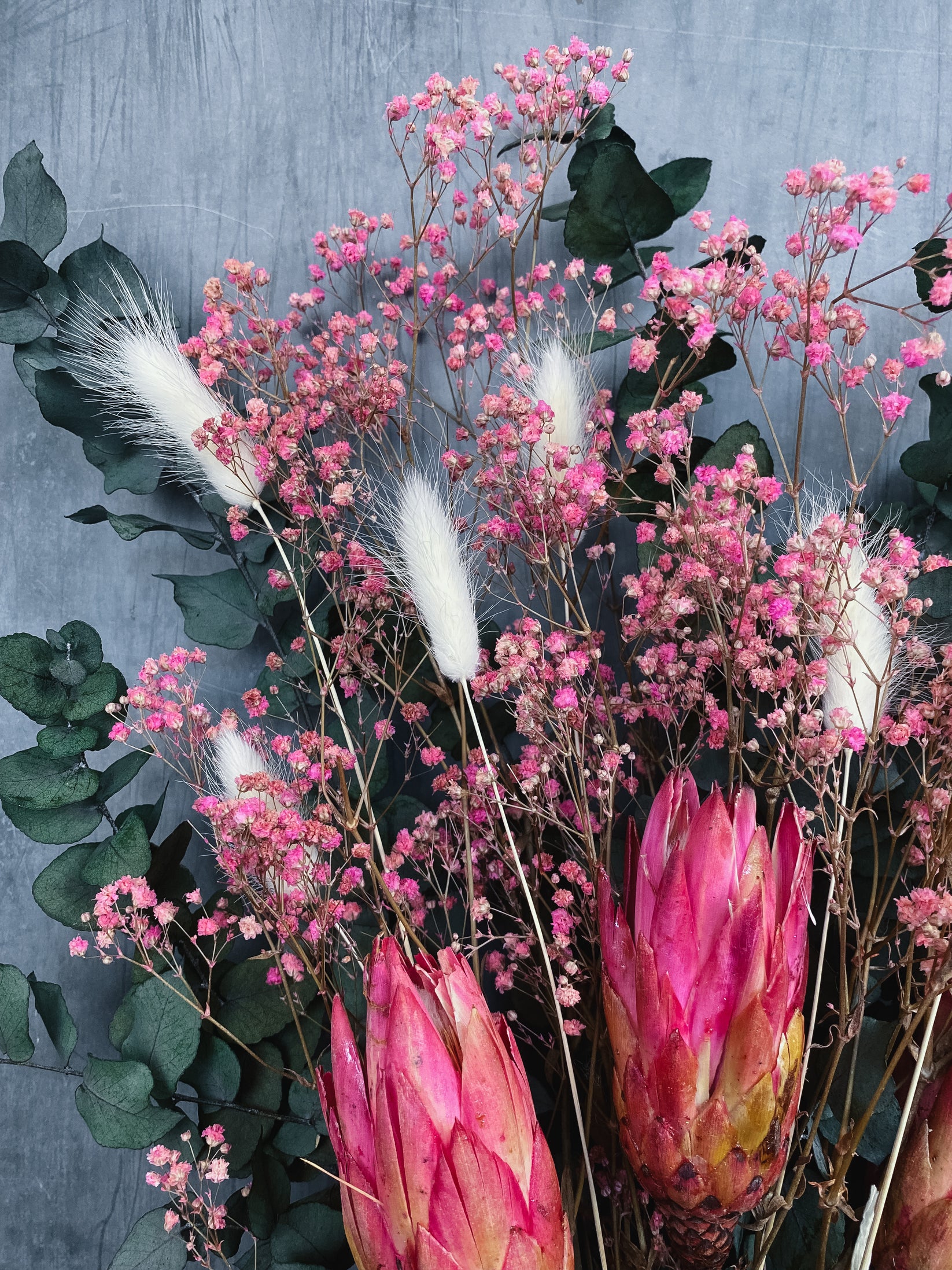 Evelyn Dried Flower Bouquet / DRIED Flowers UK DRIED Limited