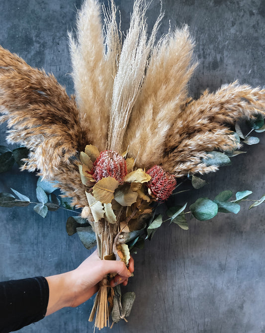 Sienna Dried Pampas Bouquet